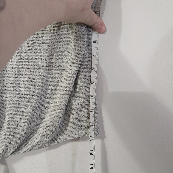 Caution To The Wind Gray Short Sleeve Top! - Picture 5 of 5